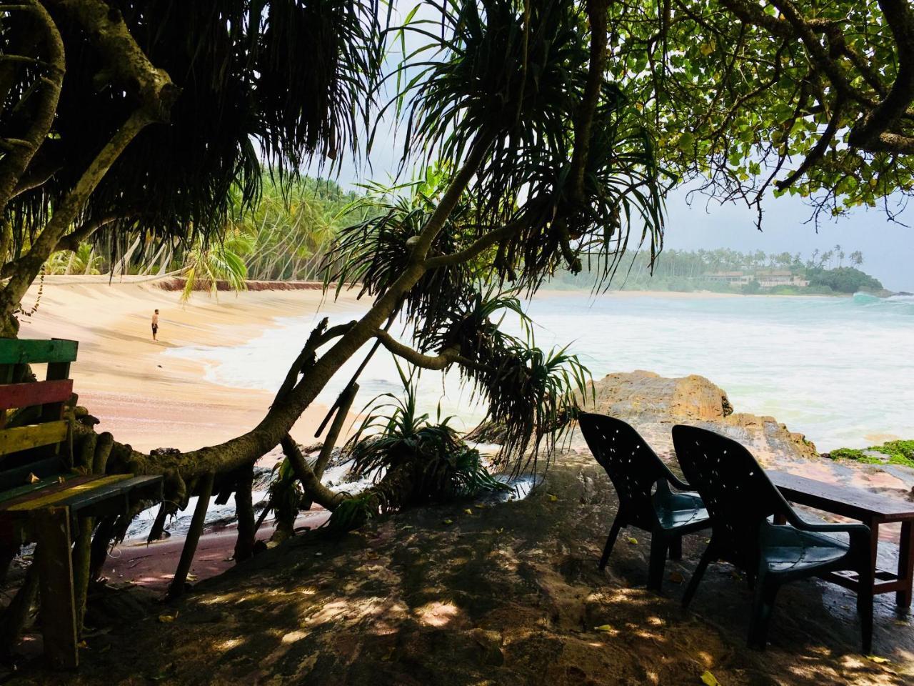 Amour Surf Tangalle Esterno foto