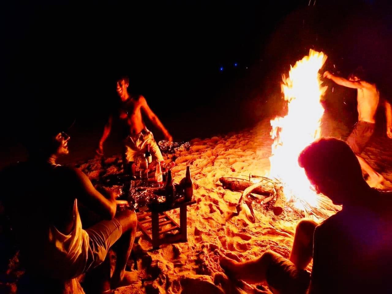 Amour Surf Tangalle Esterno foto